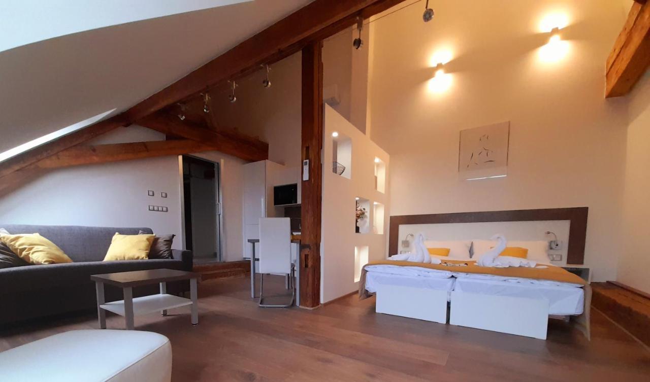 Residence Marianska Ceske Budejovice Dış mekan fotoğraf